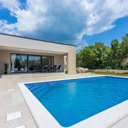 Villa Tersaz *