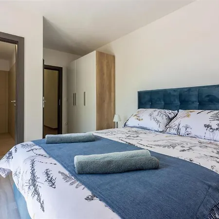 Tersaz Villa *